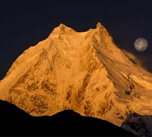 Manaslu Larke La Pass Trek